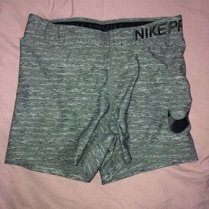 Women’s Nike pro spandex